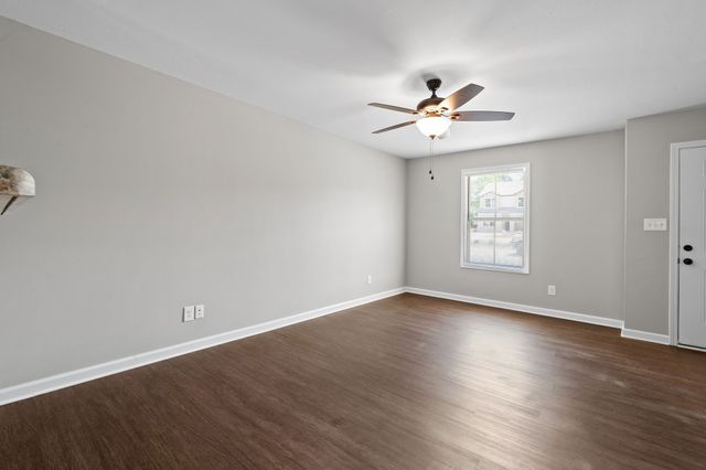 276 Smithson Ln Unit D, Clarksville, TN 37040