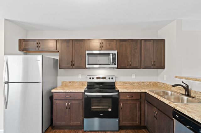 276 Smithson Ln Unit D, Clarksville, TN 37040