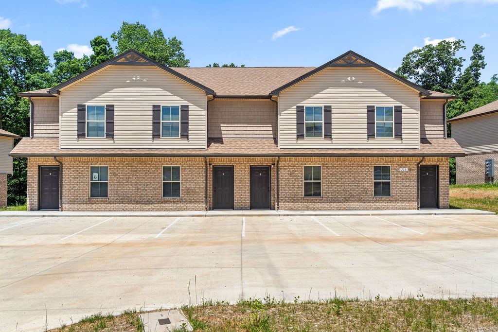 276 Smithson Ln Unit D, Clarksville, TN 37040