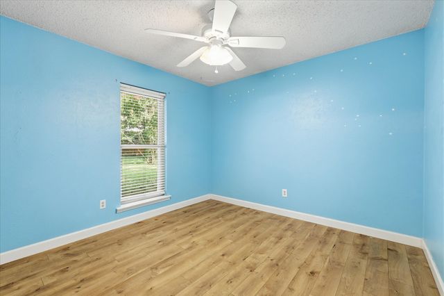 641 Deborah Court, Burleson, TX 76028