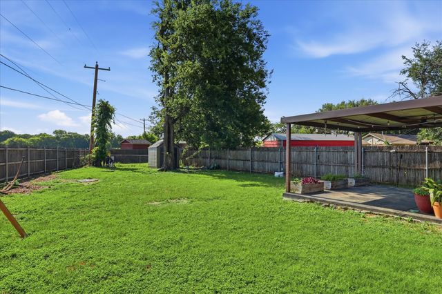 641 Deborah Court, Burleson, TX 76028