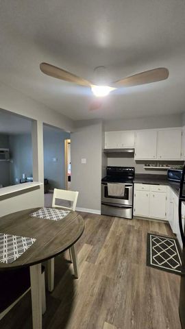 1101 Harlem Avenue 203, Forest Park, IL 60130