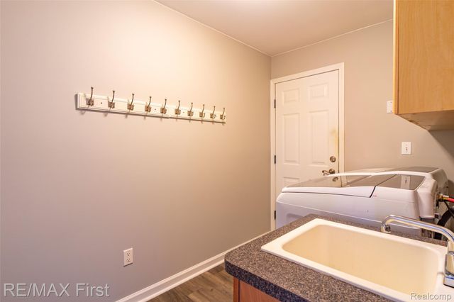17197 Averhill Boulevard, Macomb Township, MI 48042