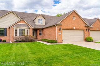 17197 Averhill Boulevard, Macomb Township, MI 48042