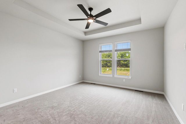 N161W21868 Daisy DRIVE, Jackson, WI 53037