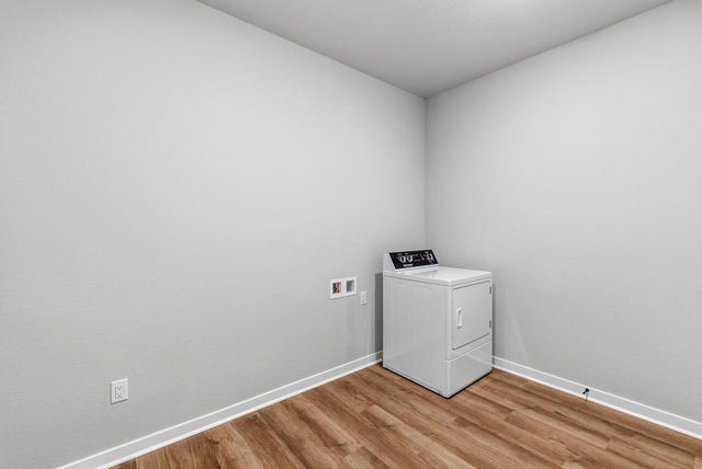 N161W21868 Daisy DRIVE, Jackson, WI 53037