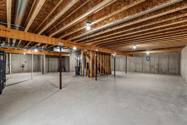 N161W21868 Daisy DRIVE, Jackson, WI 53037