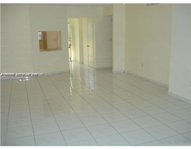 1780 NE 191st St 300-2, Miami, FL 33179