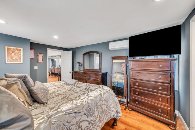 76 Huntington Drive, Mastic Beach, NY 11951