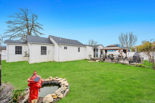 76 Huntington Drive, Mastic Beach, NY 11951