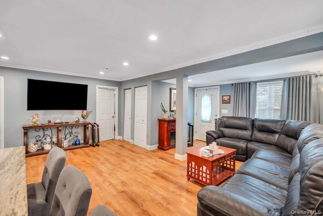 76 Huntington Drive, Mastic Beach, NY 11951