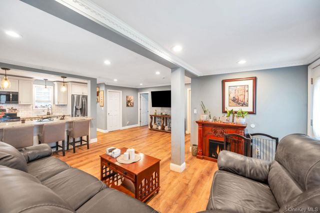 76 Huntington Drive, Mastic Beach, NY 11951