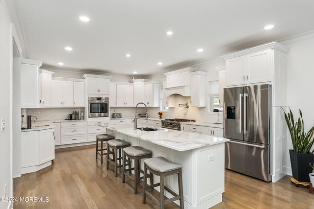 140 Curtis Place, Manasquan, NJ 08736