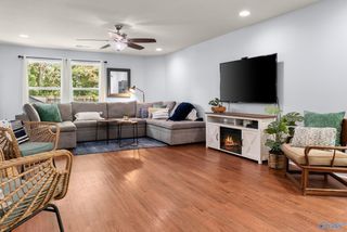 137 Sedgewick Drive, Owens Cross Roads, AL 35763