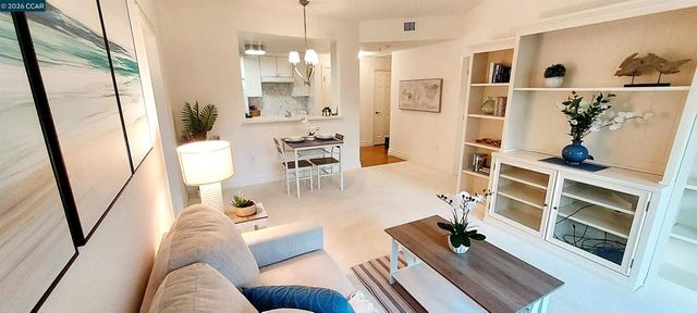 1860 1860 Tice Creek Dr 1344, Walnut Creek, CA 94595