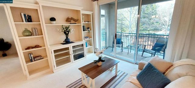 1860 1860 Tice Creek Dr 1344, Walnut Creek, CA 94595