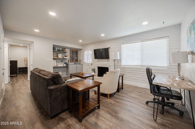 3031 S RURAL Road 9, Tempe, AZ 85282