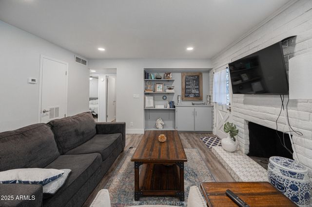 3031 S RURAL Road 9, Tempe, AZ 85282