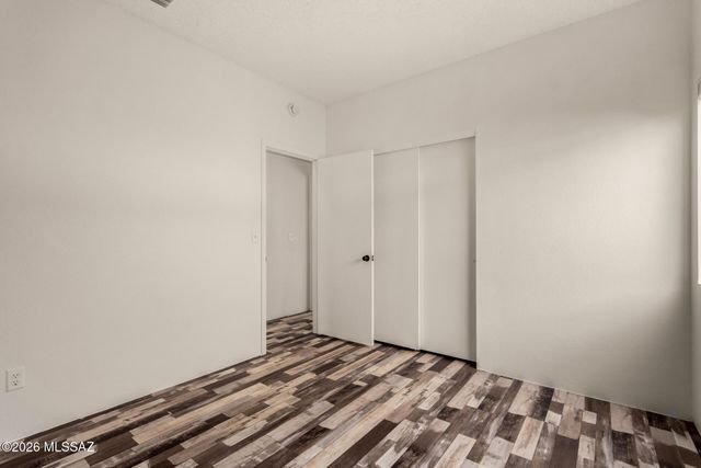 2601 W Camino Llano, Tucson, AZ 85742