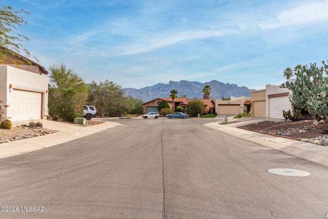 2601 W Camino Llano, Tucson, AZ 85742