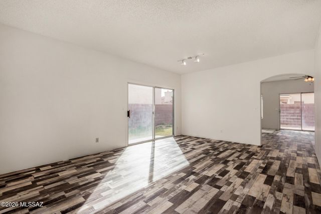 2601 W Camino Llano, Tucson, AZ 85742