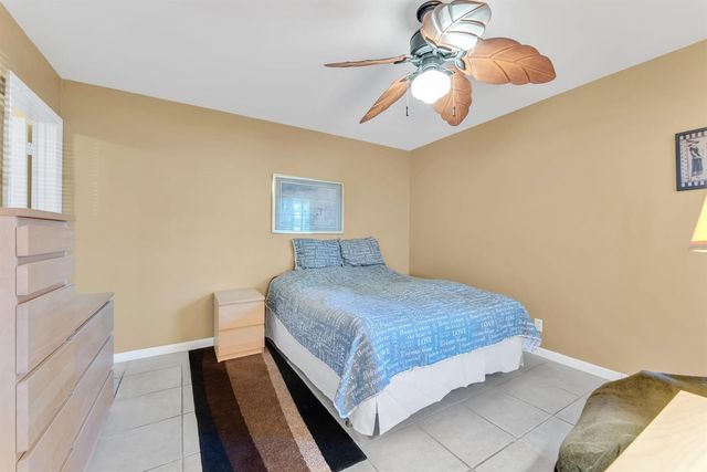 3020 NE 16th Avenue 105, Oakland Park, FL 33334