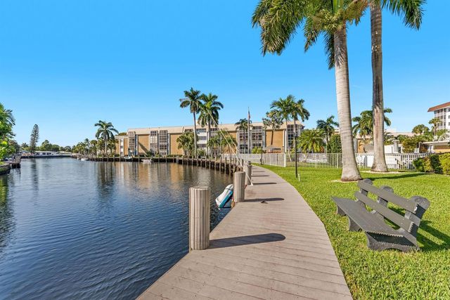 3020 NE 16th Avenue 105, Oakland Park, FL 33334