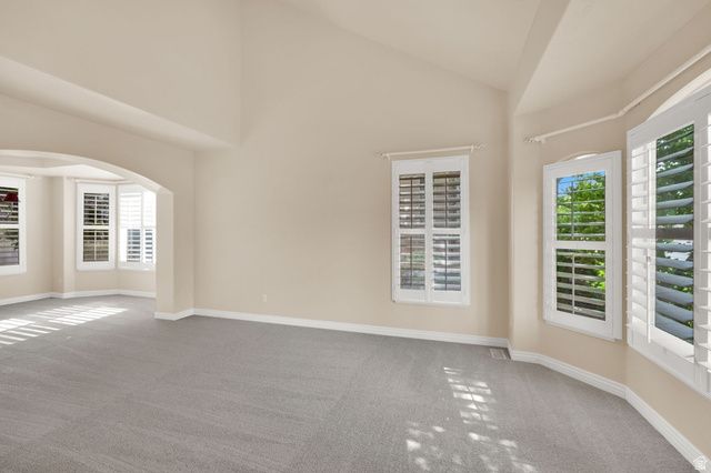 3047 W CHALK CREEK WAY, South Jordan, UT 84095