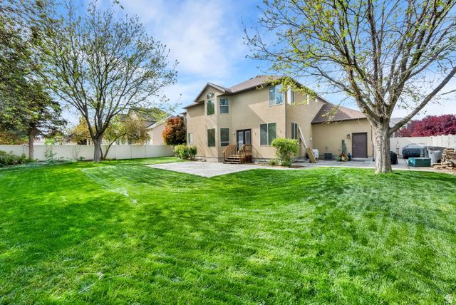 3047 W CHALK CREEK WAY, South Jordan, UT 84095