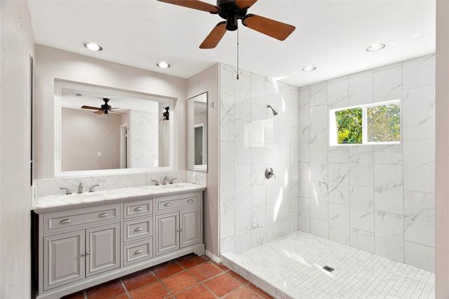 3005 Village DR, Austin, TX 78731