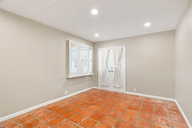 3005 Village DR, Austin, TX 78731