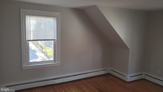 555 BARRETT AVE, Haverford, PA 19041