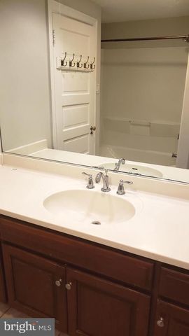 555 BARRETT AVE, Haverford, PA 19041