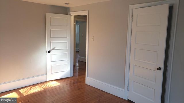 555 BARRETT AVE, Haverford, PA 19041