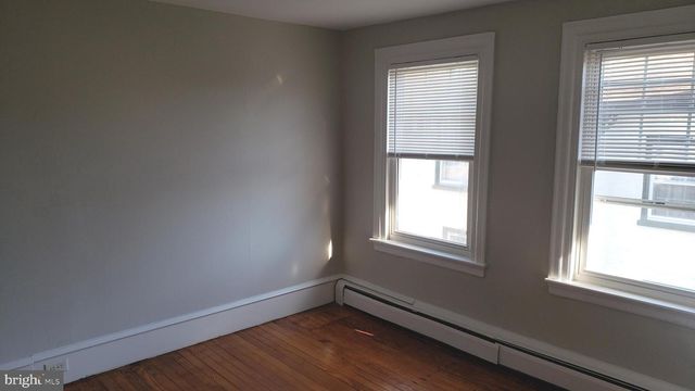 555 BARRETT AVE, Haverford, PA 19041