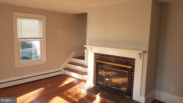 555 BARRETT AVE, Haverford, PA 19041