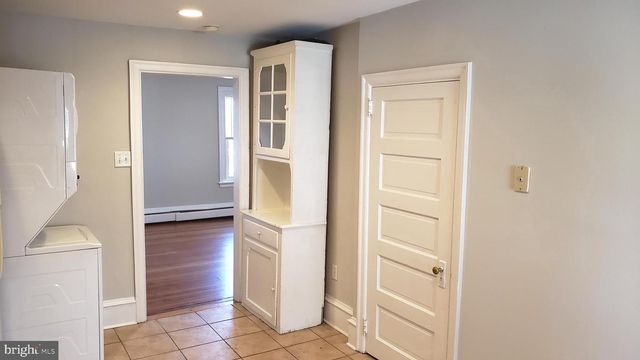 555 BARRETT AVE, Haverford, PA 19041
