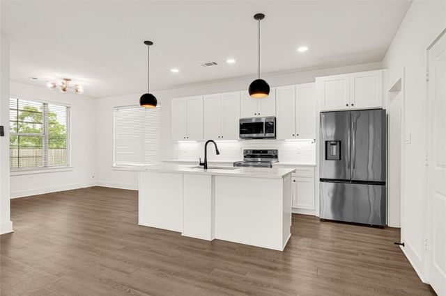 659 Road 5846, Cleveland, TX 77327