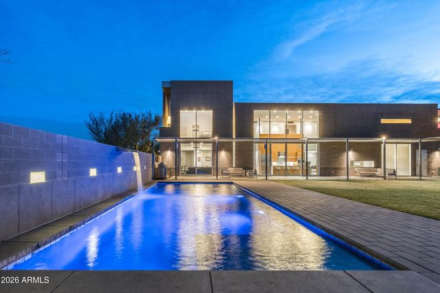 10010 E JENAN Drive, Scottsdale, AZ 85260