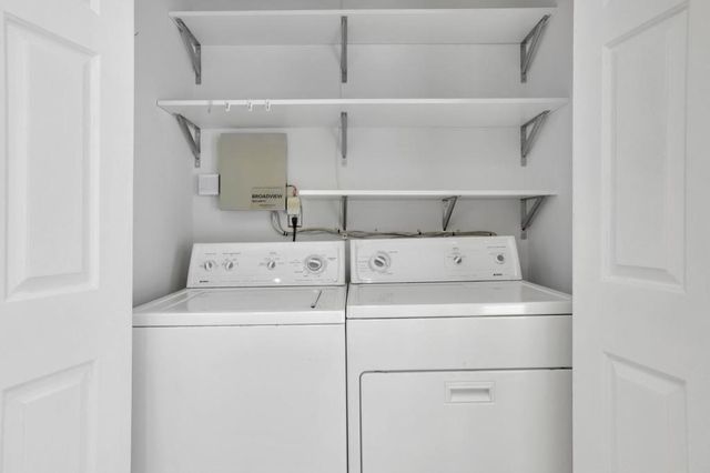 1363 Sheffield Glen Way, Atlanta, GA 30329