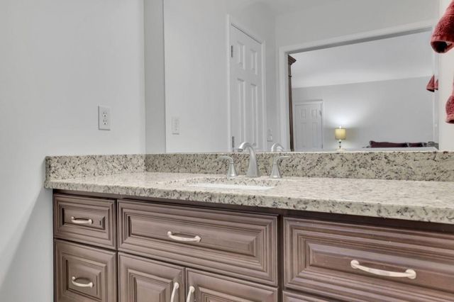 1363 Sheffield Glen Way, Atlanta, GA 30329