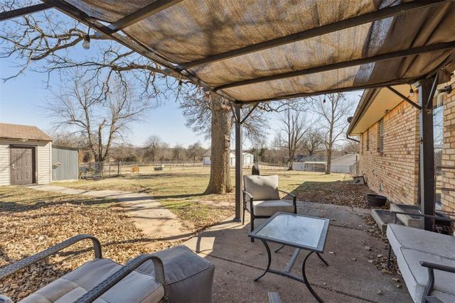2742 S Sandwood Avenue, Choctaw, OK 73020