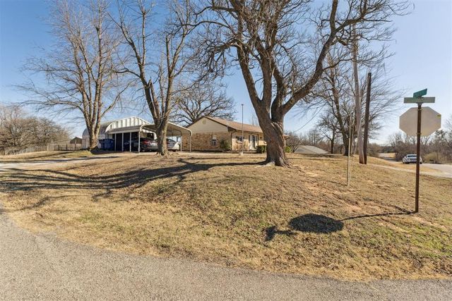 2742 S Sandwood Avenue, Choctaw, OK 73020