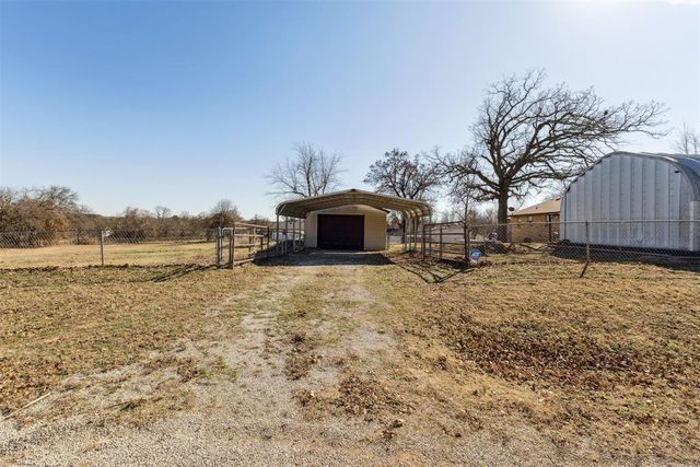 2742 S Sandwood Avenue, Choctaw, OK 73020