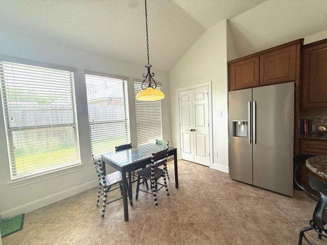 3638 Apple Grove Drive, Manvel, TX 77578