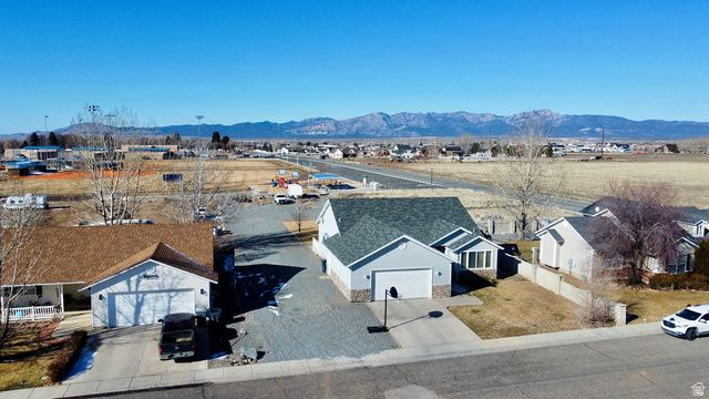 555 N 1000 E, Beaver, UT 84713