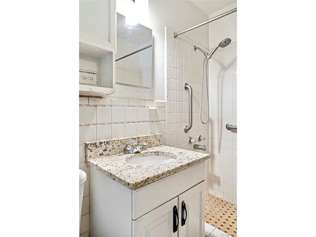 645 S Pecos St, Denver, CO 80223