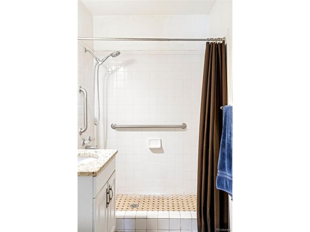 645 S Pecos St, Denver, CO 80223