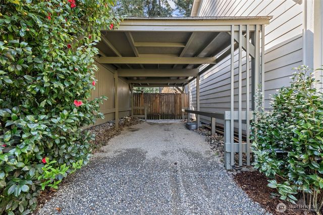 3641 Oxford Loop SE, Olympia, WA 98503