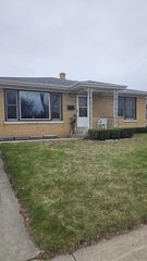 3326 10th AVENUE, Racine, WI 53402